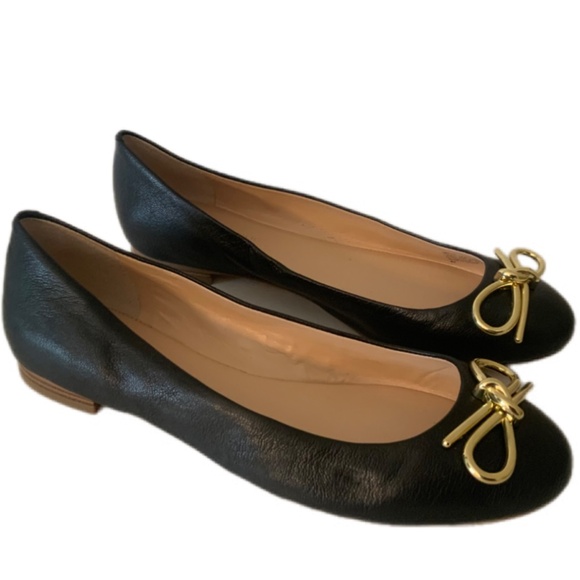 BANANA REPUBLIC BLACK LEATHER BALLET FLATS WITH METAL GOLD BOW Dress Shoes 8 - Picture 2 of 13